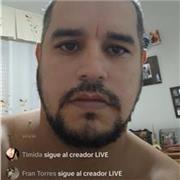 Soy una persona muy tranquila, me gusta mucho enseñar.